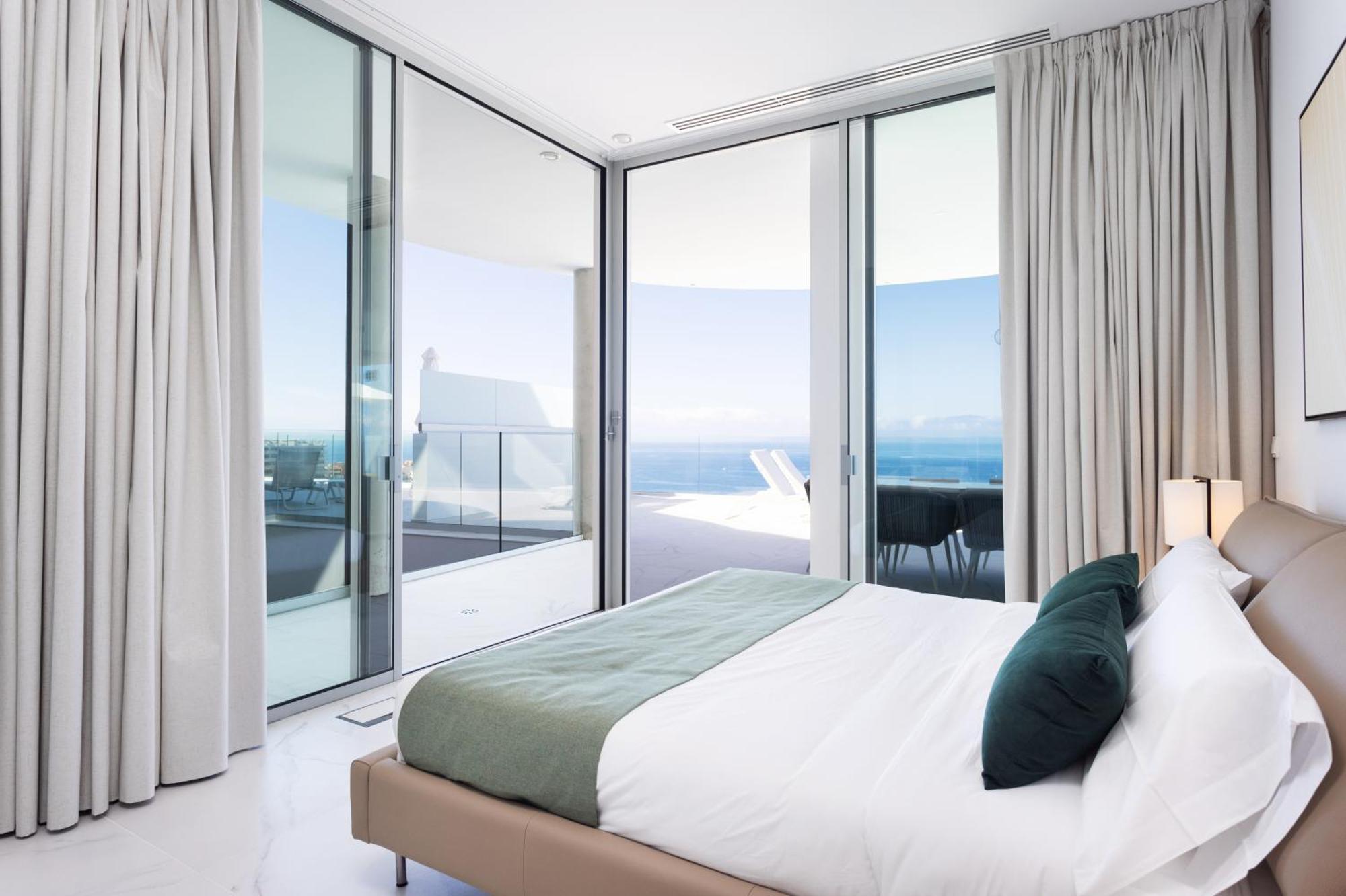 Crystal I Luxury Apartments By Enjoyahome Acantilado de los Gigantes Екстер'єр фото
